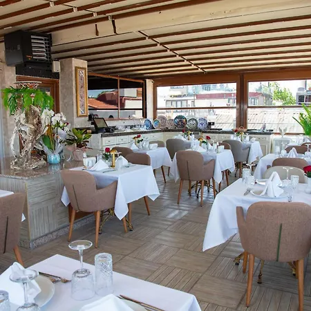 Nayla Palace Hotel-special Category * イスタンブール