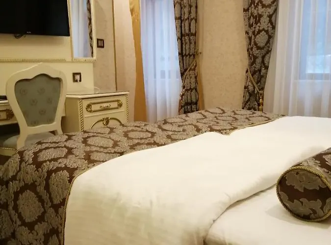 Nayla Palace Hotel-special Category Hotel *