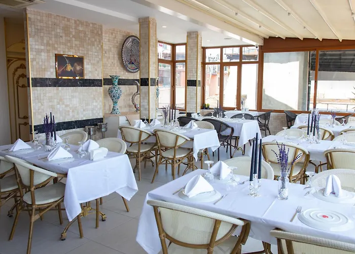 Nayla Palace Hotel-special Category Istambul