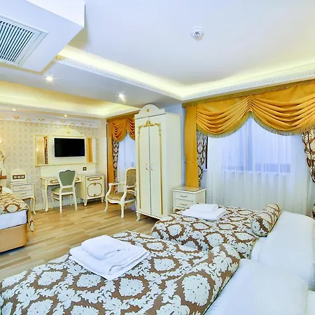 Nayla Palace Hotel-special Category Отель Стамбул