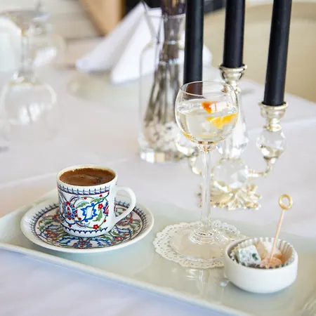 Nayla Palace Hotel-special Category Отель *